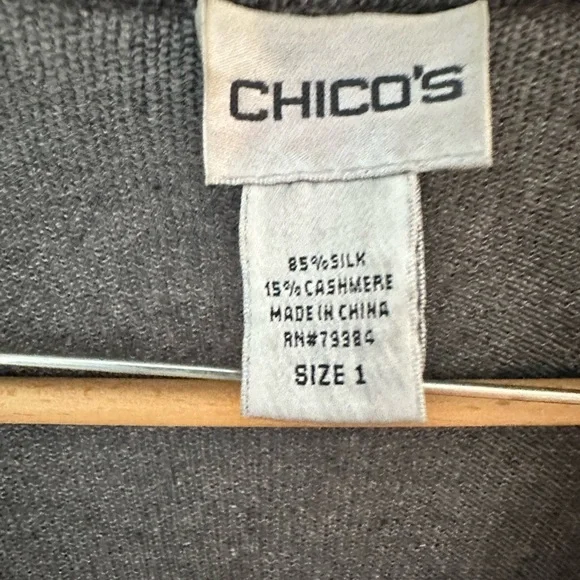 Chico's 1 Gray Ombre Gray Women's cardigan Sweater M Silk Cashmere - Picture 3 of 5